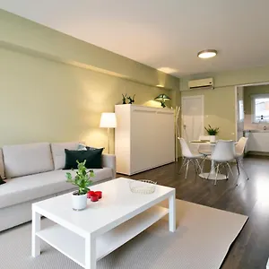 In Center With Terrace, Netflix - Wifi Apartment